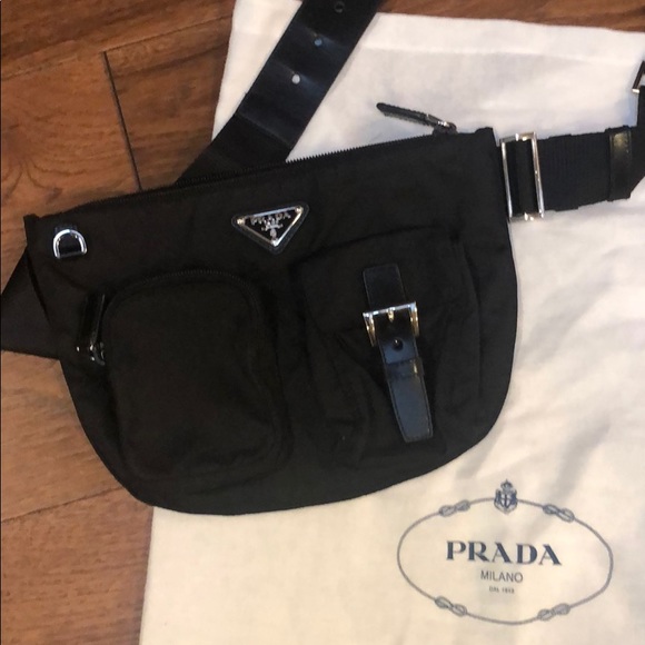 AUTHENTIC PRADA BELT BAG - Picture 5 of 8